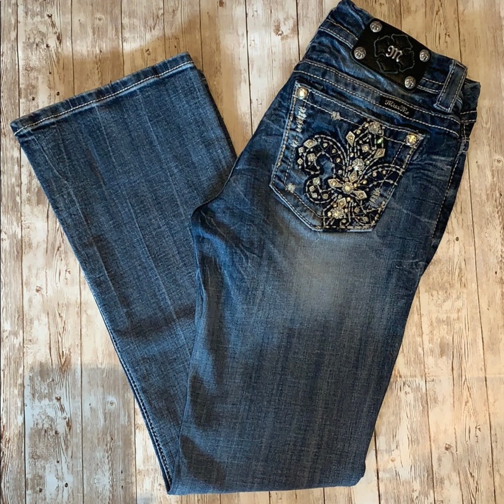 Miss Me jeans, mid-rise, easy boot cut, Sz. 27.